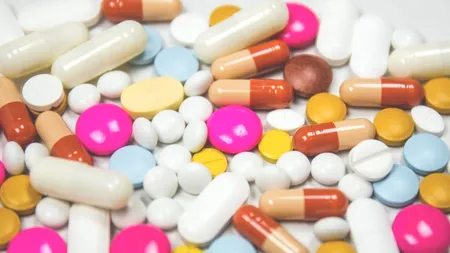 TRATAMENT. Un medicament anti-hiv, folosit și în China, parte a unui experiment și în România. Pot fi testați 8.000 de pacienți