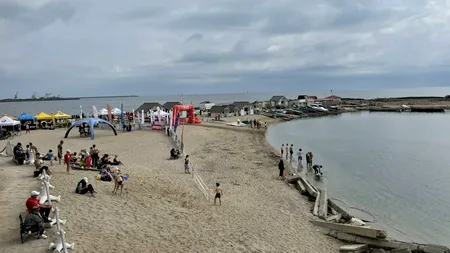 Fără nudism anul acesta la 2 Mai. Ce se întâmplă acum pe plajele de lângă Mangalia și cum se face legătura cu Vama Veche