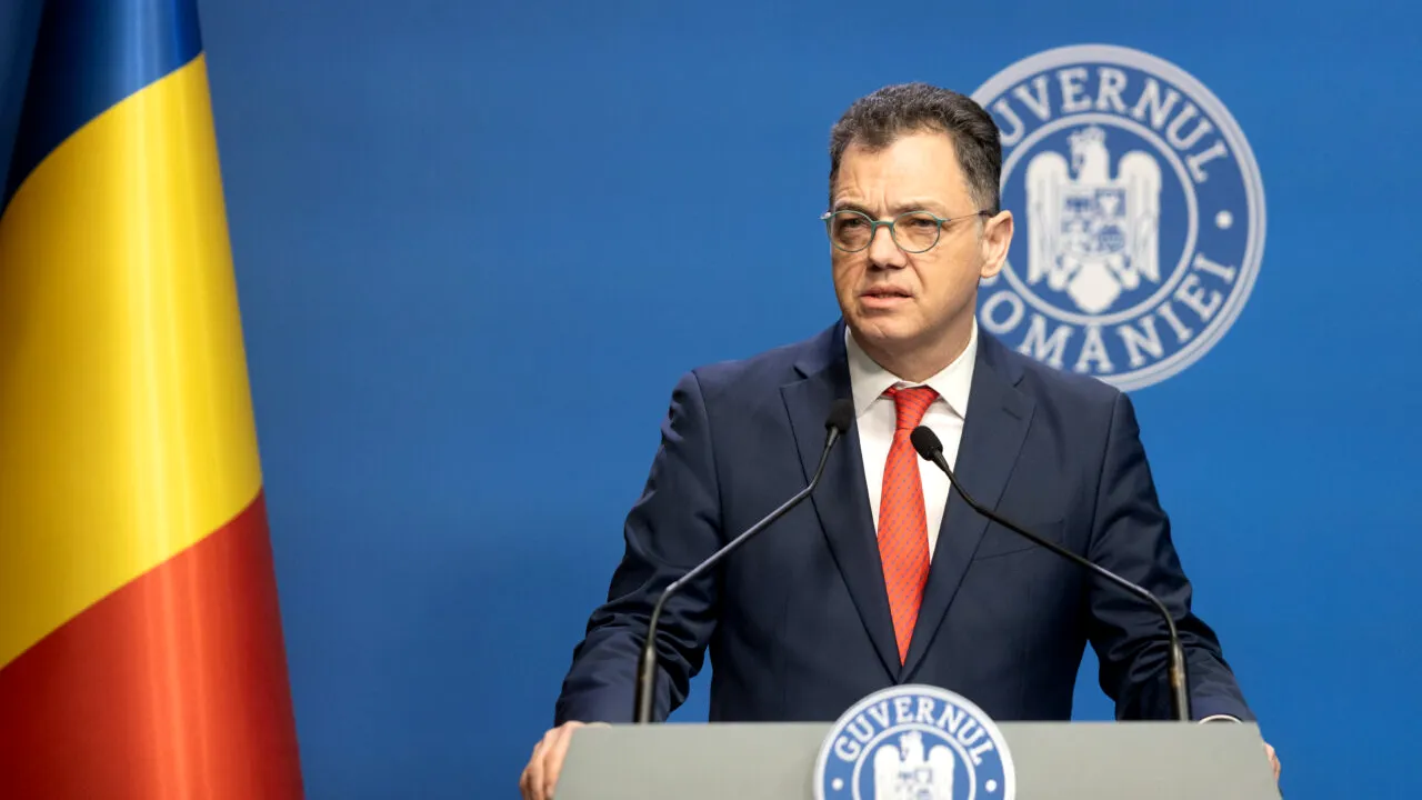 Ștefan-Radu Oprea a demisionat din funcția de secretar general al Guvernului. Cu cine l-a înlocuit Bolojan