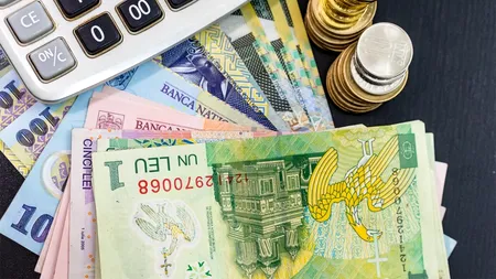 1000 de lei de la stat, ajutor pentru românii cu pensii mici. Cine va primi bani de la Guvern