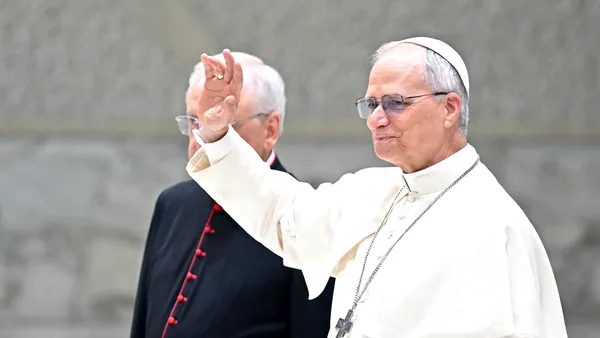 Papa Leon se oferă drept MEDIATOR pentru războaiele din lume. „Voi face tot posibilul pentru a mă asigura că această pace se răspândește”