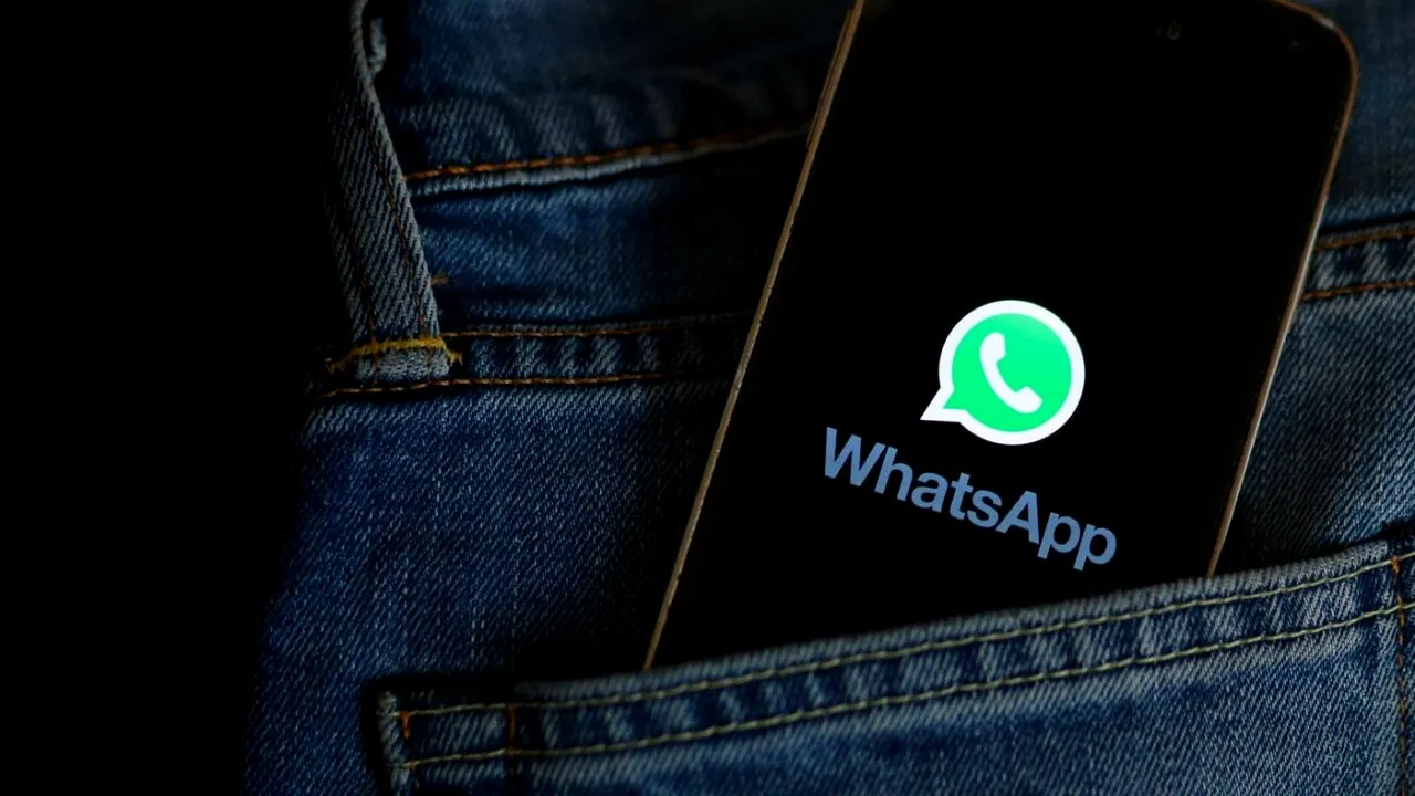 TRUCUL prin care pot afla locația unei persoane prin WhatsApp, fără ca ea să știe. Atenție! și hackerii și hoții îl folosesc deja. Cum să te ferești?