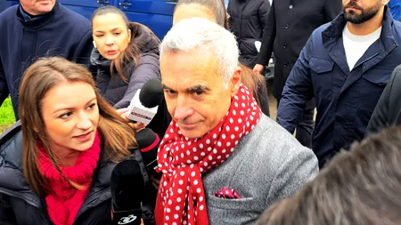 Călin Georgescu a depus o coroană de flori la Monumentul Ostaşului Necunoscut din Parcul Carol: „Cerem adevărul până la capăt”