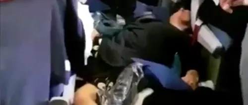Panică la bordul unui avion de pasageri. 20 de persoane rănite în timpul unor turbulențe violente. VIDEO