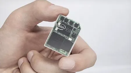 CES 2014. Intel a prezentat un computer de dimensiunile unui card de memorie