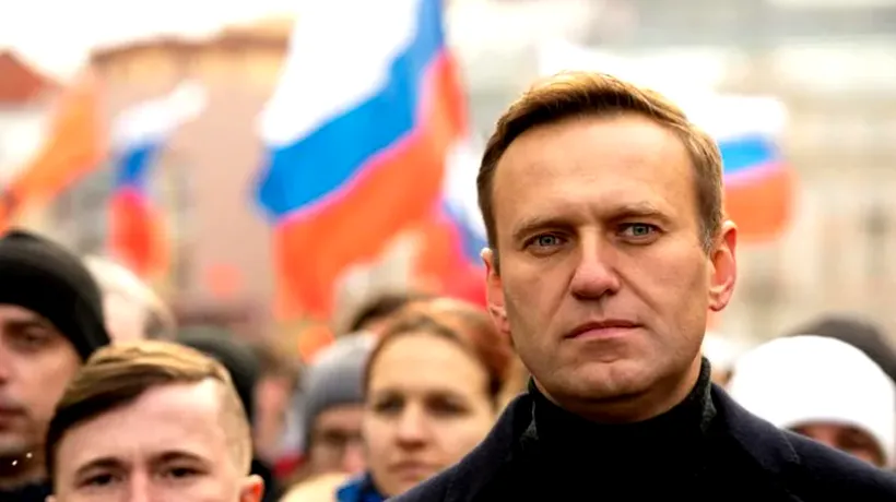 Alexei Navalnîi se află în ”stare critică”, după ce ar fi fost otrăvit în închisoare. Liderul opoziției ruse acuză dureri puternice de stomac