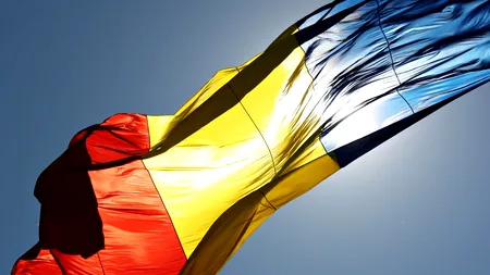 Scrisoarea unui polițist către fiul său: Nu fi patriot! Du-te departe de mega-caracatița urii și a răutății care a pus stăpânire pe sufletele noastre!