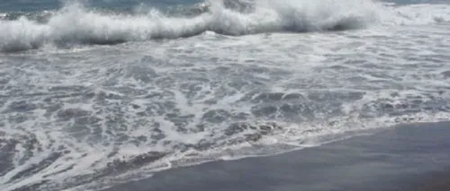 Un scafandru a murit după ce a intrat în mare pentru a demonta geamanduri, la Mamaia