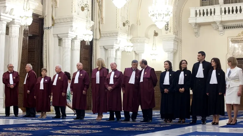 Curtea Constituțională a trimis Parlamentului decizia pe referendum, ce nu va fi făcută publică înaintea citirii în plen