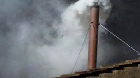 NOUL PAPĂ. Detaliul care le-a scăpat tuturor. Uitați-vă cu atenție la această imagine