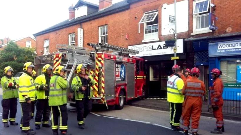 Cum a intrat o mașină de pompieri într-un magazin. VIDEO