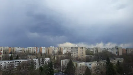 COD PORTOCALIU de ploi torențiale în județul Buzău. Care sunt localitățile vizate și până când e valabilă avertizarea meteo