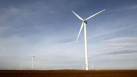 Cel mai mare producător chinez de turbine eoliene vrea să înceapă producția în București