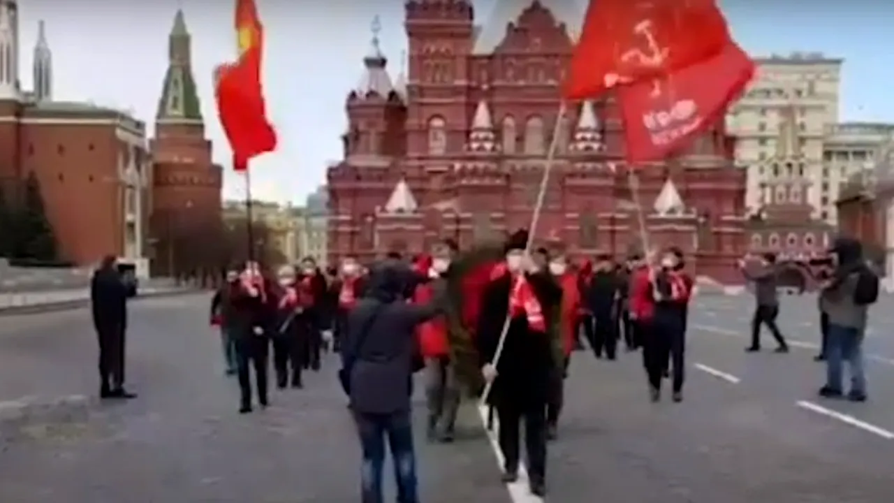 EXCEPȚIA LUI PUTIN. Paradă la 150 de ani de la nașterea lui Lenin, în pofida carantinei din Moscova