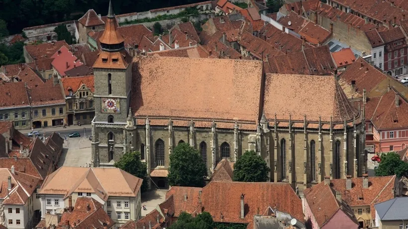 Prințul Charles vizitează Biserica Neagră din Brașov