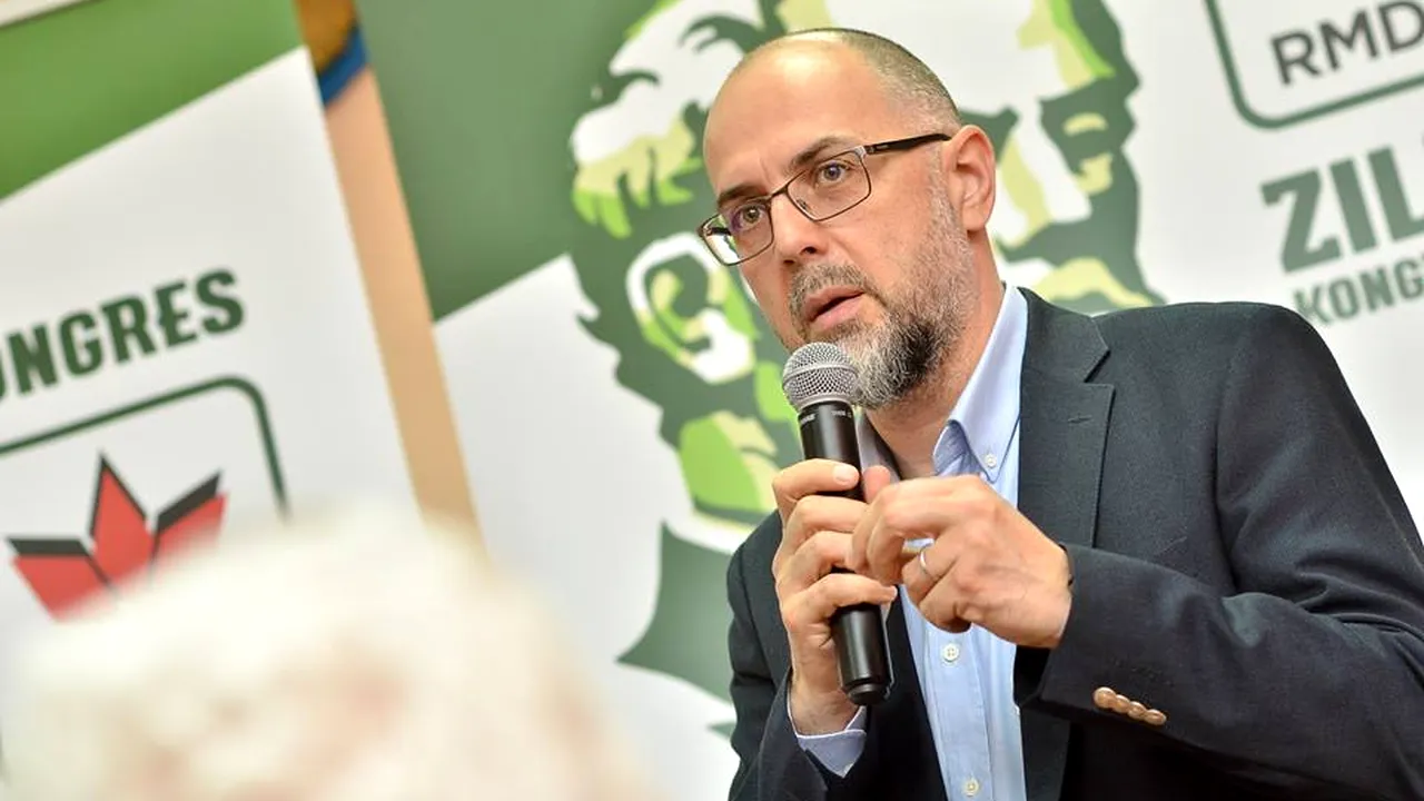 Kelemen Hunor îi răspunde ferm lui Tudose. Sperăm că nu vom flutura lângă drapeluri