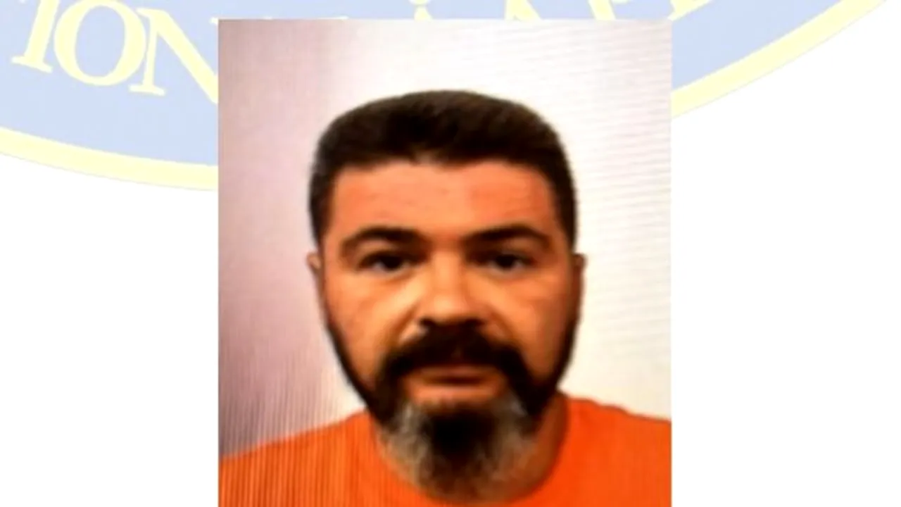 Alertă în România! Un deținut a evadat din închisoare. Bărbatul a fugit din mașina care îl ducea în penitenciar, după orele de muncă