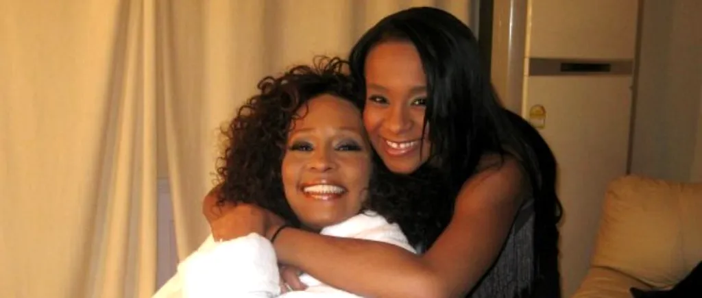Fiica lui Whitney Houston va fi deconectată de la aparatele care o țin în viață, la exact 3 ani de la moartea cântăreței