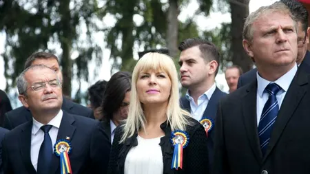 Elena Udrea, huiduită și aplaudată la serbările de la Țebea: „Mă bucur că sunt un politician care stârnește pasiuni