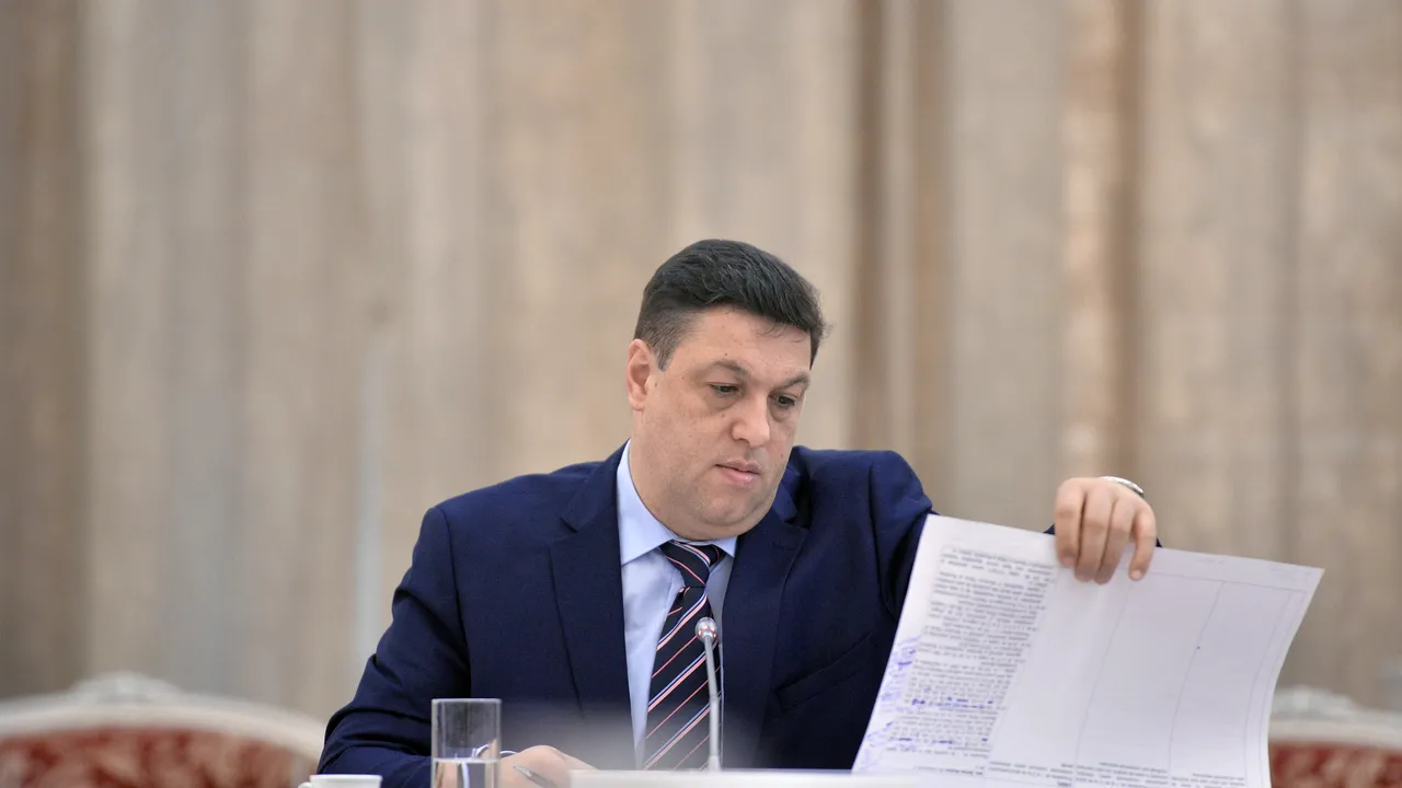 PSD vrea să schimbe regulile la prezidențiale: campanie electorală în școli și în ziua alegerilor. Mesajele defăimătoare, interzise. DOCUMENT
