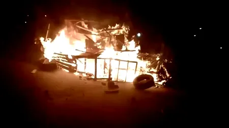 VIDEO. Proteste violente în Africa, din cauza crizei COVID-19: Vor să ne ucidă