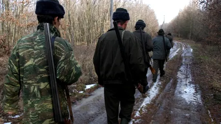 Un bărbat aflat la vânătoare a fost împușcat în cap după ce un alt vânător 