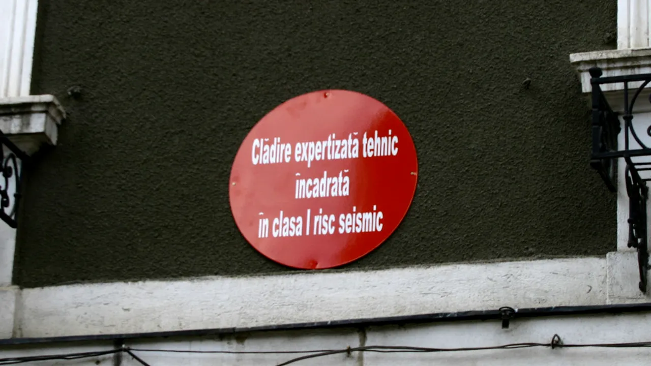 Epopeea clădirilor cu risc seismic din București. De ce doar PATRU imobile sunt în reparații