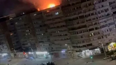 Mărturiile oamenilor care au trăit momentul în care o dronă a lovit blocul din Galați. „S-a auzit o bubuitură mare, au început să-mi ţiue urechile”