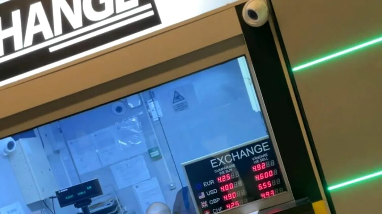 Cu cât se cumpără un EURO în aeroportul de la Otopeni. Cât plătesc casele de schimb