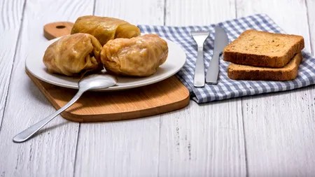 Verdețurile pentru sarmalele și drobul de Paște, mai scumpe în acest an. Cât a ajuns să coste o legătură de ceapă