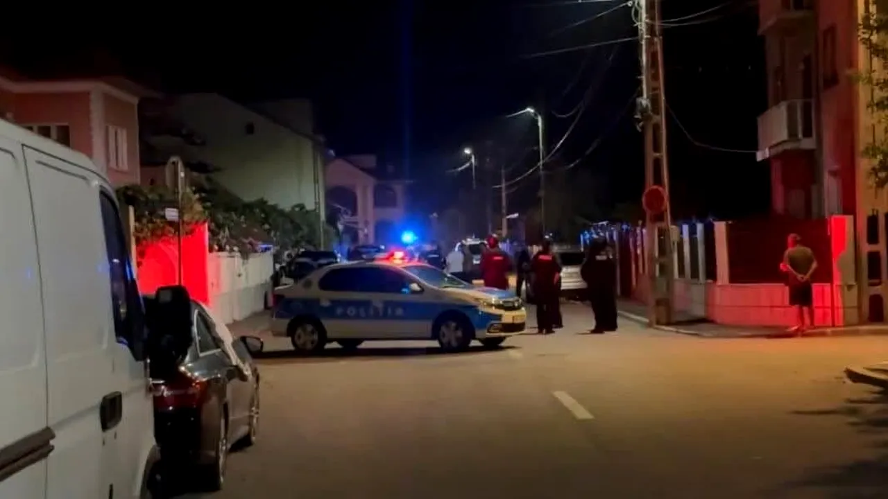 Scandal cu bâte între două familii din Strehaia. Trei oameni au ajuns la spital / Dosar penal pentru violențe