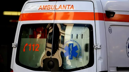 O ambulanță SMURD a fost implicată într-un accident miercuri în Capitală. Cum s-a produs incidentul