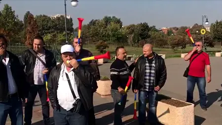 Angajații STB, protest prin care acuză conducerea că sume importante de bani nu au ajuns la salariați