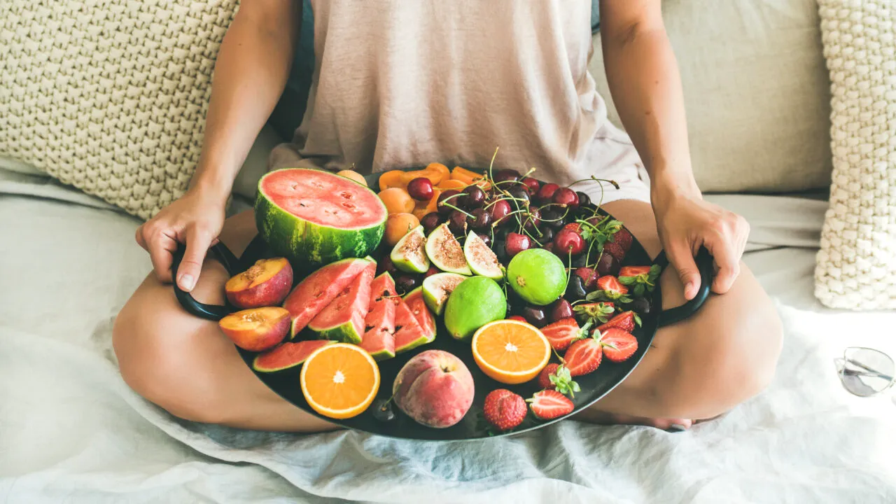 Fructul bogat în calciu care nu ar trebui să lipsească din dietă. Are multe beneficii și mulți se feresc de el