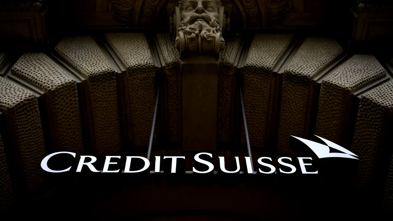 Credit Suisse, judecată pentru că a permis traficanților de droguri din gruparea „regelui cocainei” din Bulgaria să spele bani