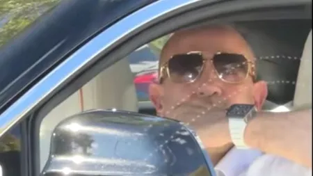 Afacerist bistrițean cu contracte publice URIAȘE, surprins cu Rolls-Royce și ceas de lux în valoare de sute de mii de euro