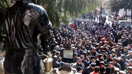 Minerii blocați în subteran în minele din Valea Jiului au renunțat la protest, ieșind la suprafață. Ce promisiune li s-a făcut