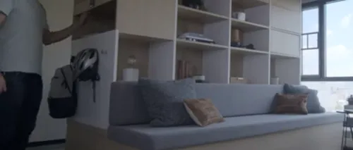 Mobilierul robot care se transformă din dormitor în living. Video