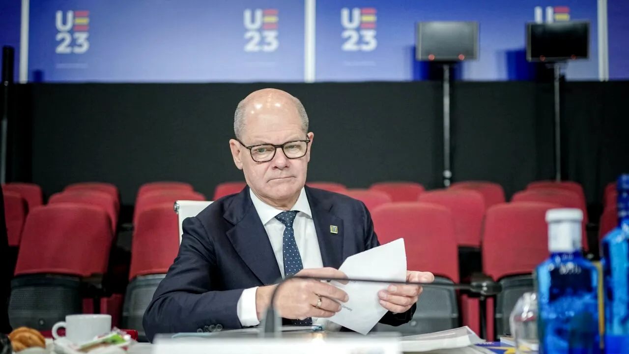 Olaf Scholz cere, la summitul Consiliului European, reformarea Uniunii Europene, înainte de integrarea unor noi membri