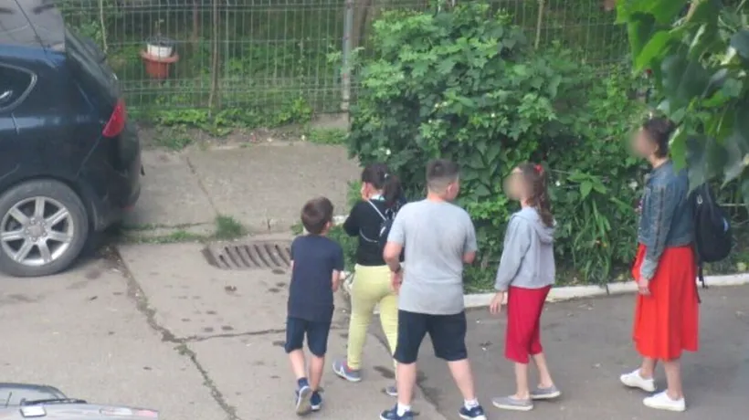 VIDEO | Imagini șocante în Iași: O fetiță a fost obligată de prieteni să se uite cum aceștia au ucis un pui de pasăre, apoi au jucat fotbal cu el
