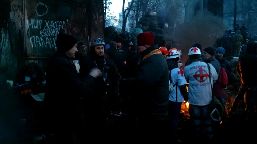 Un manifestant rănit miercuri la Kiev a decedat la spital