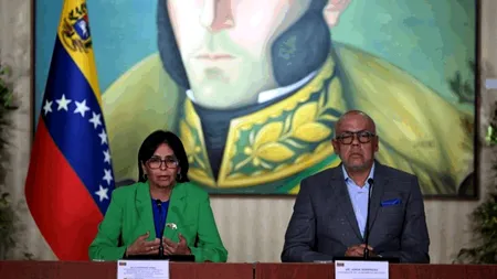 Fratele lui Delcy Rodríguez a fost primit cu aplauze în Parlamentul din Caracas. „El este cel care conduce acum în Venezuela“