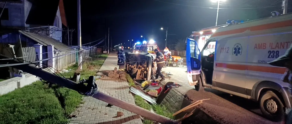 ACCIDENT teribil în județul Iași, doi tineri au murit, iar un al treilea este în stare gravă la spital / Șoferul nu avea permis, iar mașina era furată