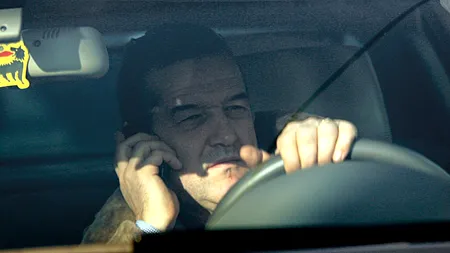 Gigi Becali a dat Poliția în judecată după ce a rămas fără permis. Ce a spus patronul FCSB despre polițistul care l-a lăsat pieton