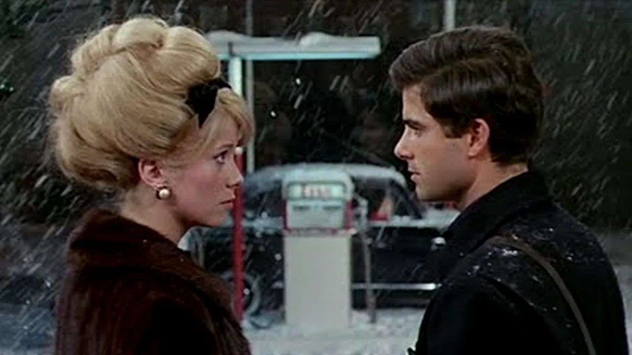 Epistola lui Băse către Victor Viorel, scrisă cu benzină premium