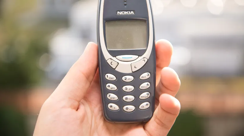 Cu cât se vinde în 2022 un Nokia 3310. Cât costă pe OLX