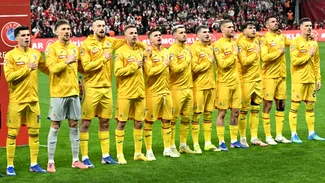 Doi favoriți pentru a prelua NAȚIONALA în locul lui Mircea Lucescu. Alți cinci antrenori sunt pe lista secundară