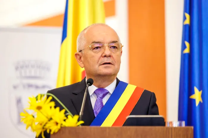 Primăria Cluj-Napoca a publicat salariile angajaților. Cât câștigă Emil Boc