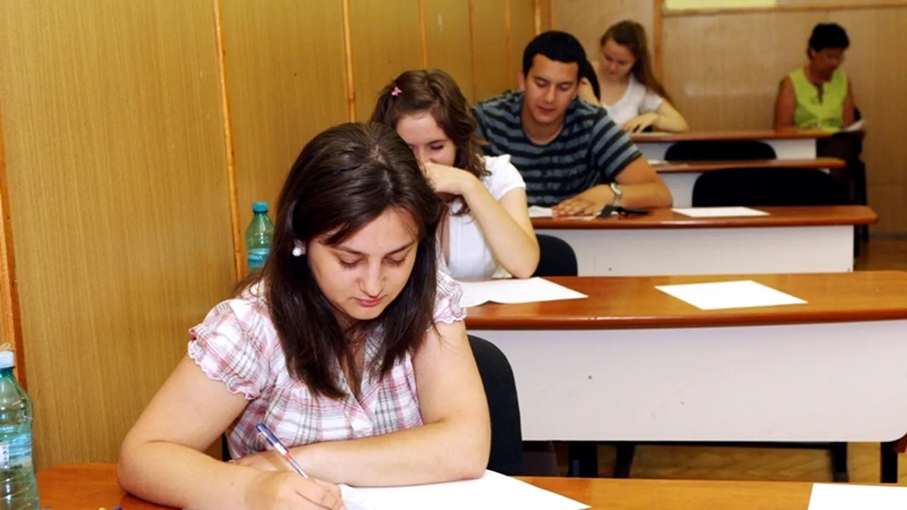 MODELE de subiecte la SIMULARE LA BAC 2013. Ce subiecte pot primi elevii din Capitală la MATEMATICĂ ȘI ISTORIE