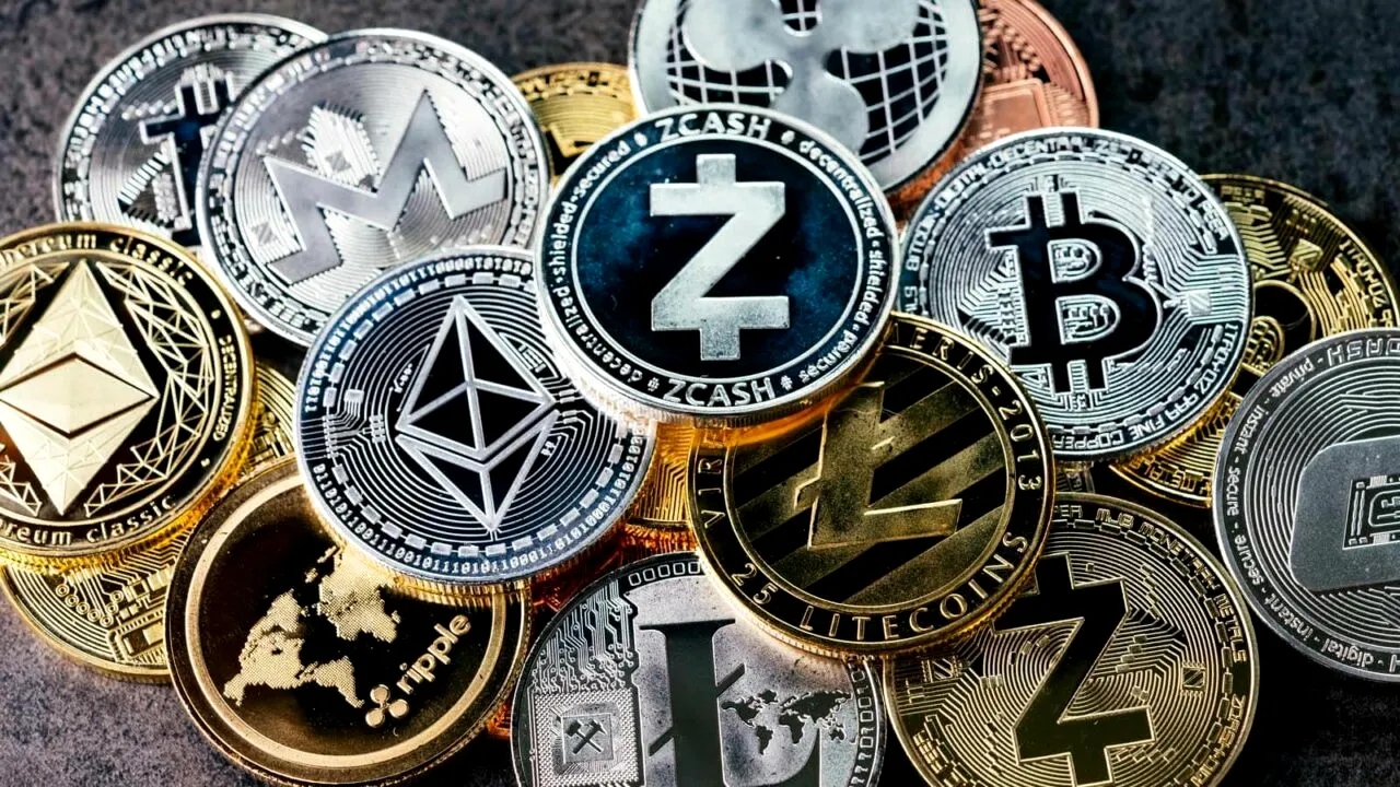 Efectul crizei bursiere estimate. CRIPTOMONEDELE, cea mai 